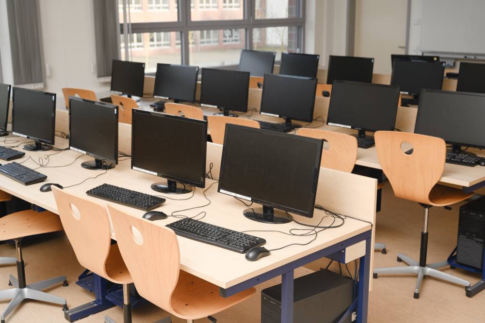 Zestaw komputerowy to nie tylko komputer i monitor